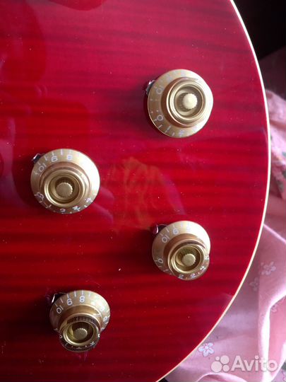 Электрогитара Burny Les Paul