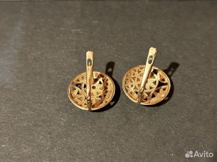 Золотые серьги