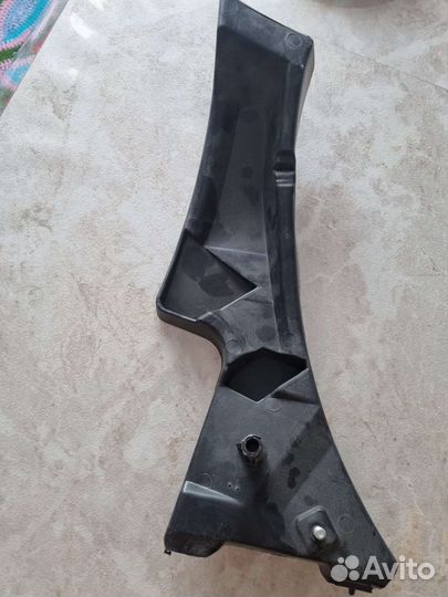 Кронштейн переднего бампера левый general motors