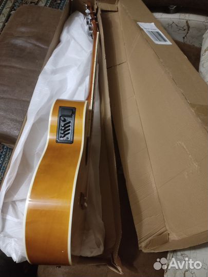 Гитара эл /акустика Elitaro/ обмен