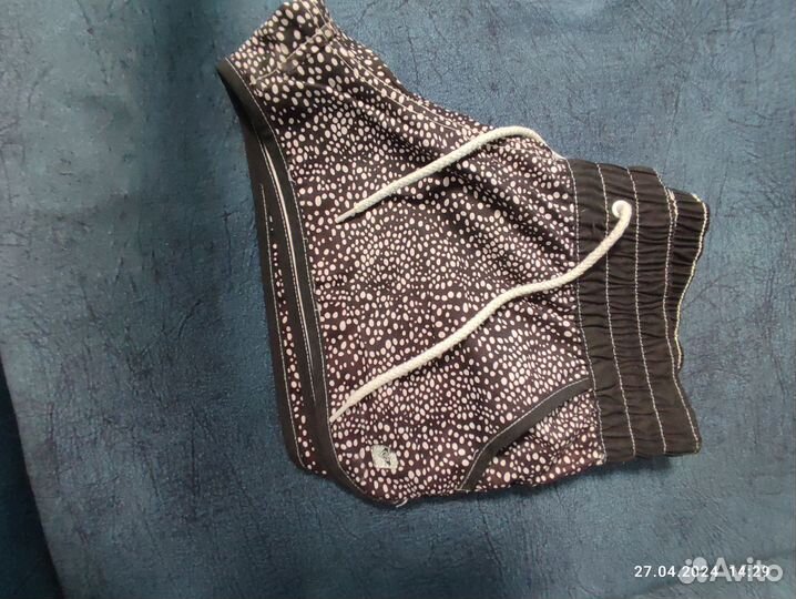 Шорты на девушку 42-44