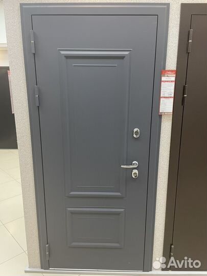 Дверь входная металлическая новая с терморазрывом