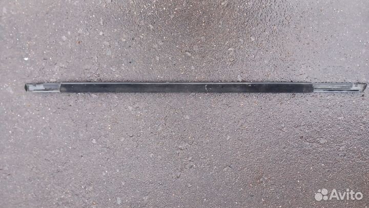 Range Rover Evoque 11- верх молдинг двери зад прав