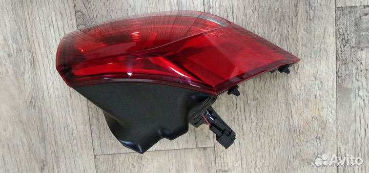 Фонарь задний наружный Volkswagen Golf 7 (2012-201