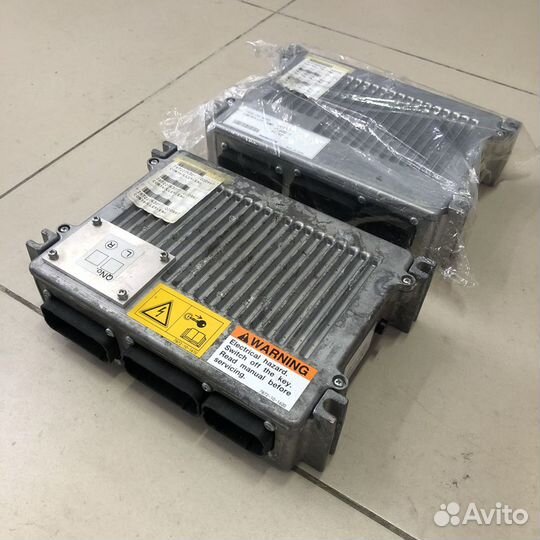 Контроллер гидравлики экскаватора komatsu PC400-7