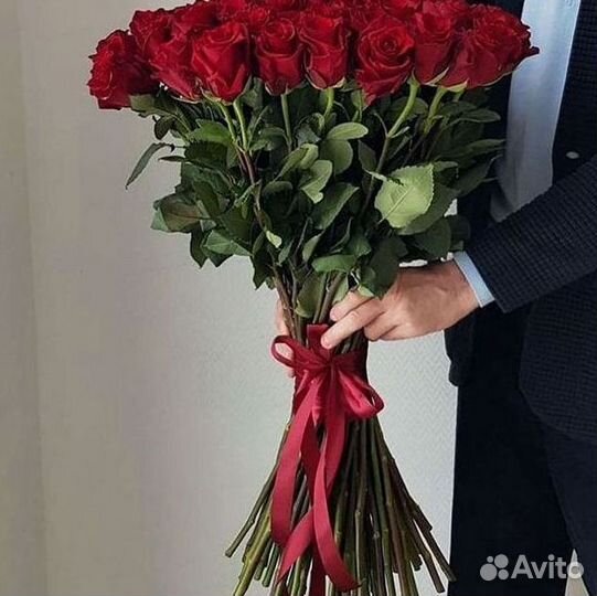Метровые розы Доставка цветов