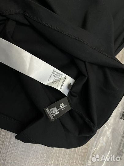 Футболка balenciaga оверсайз