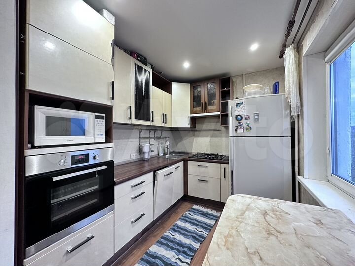 3-к. квартира, 54 м², 6/9 эт.