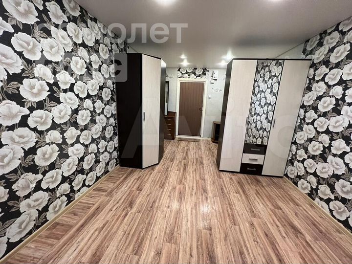 Комната 18 м² в 1-к., 2/2 эт.