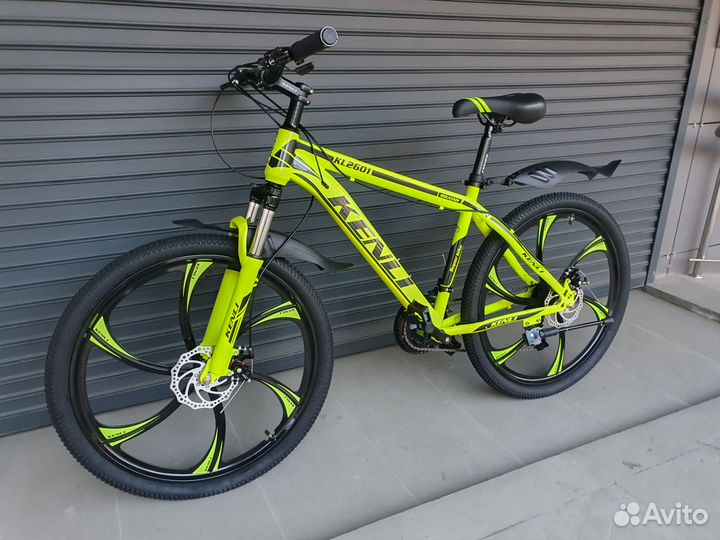 Новый. 26 дюймов. Литые диски