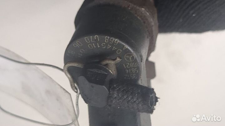 Форсунка топливная Mercedes A W168, 2001