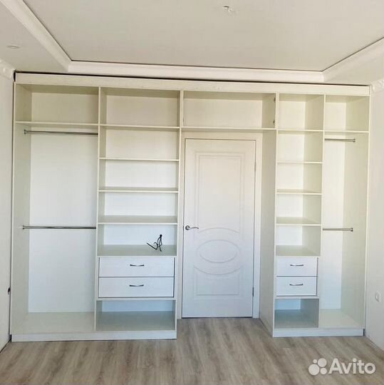 Встроенная прихожая