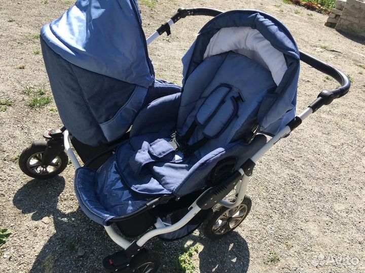 Коляска для двойни