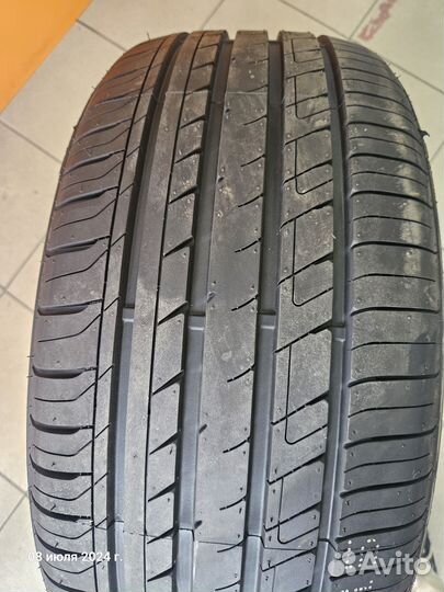 Atlander AX-88 225/45 R17 94W