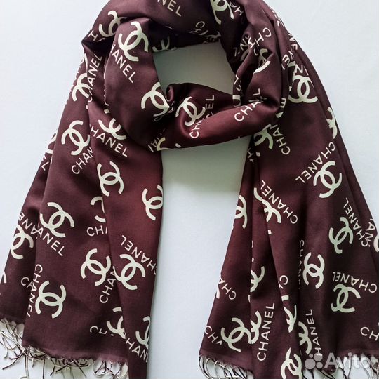Шарф палантин атласный Chanel