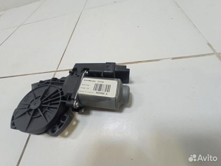 Моторчик стеклоподъемника Kia Ceed 1 ED 2007-2012