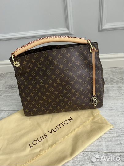 Сумка Louis Vuitton Artsy