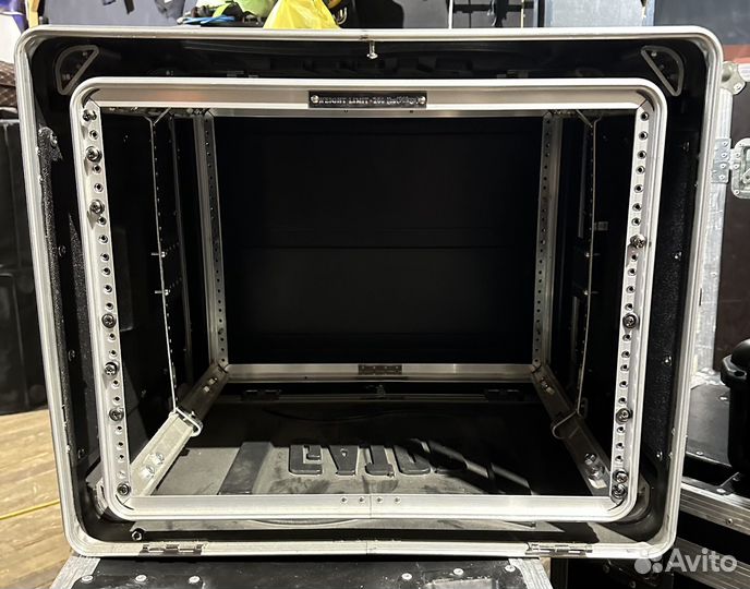 Продам Рэковый кейс Gator G-shock-8L