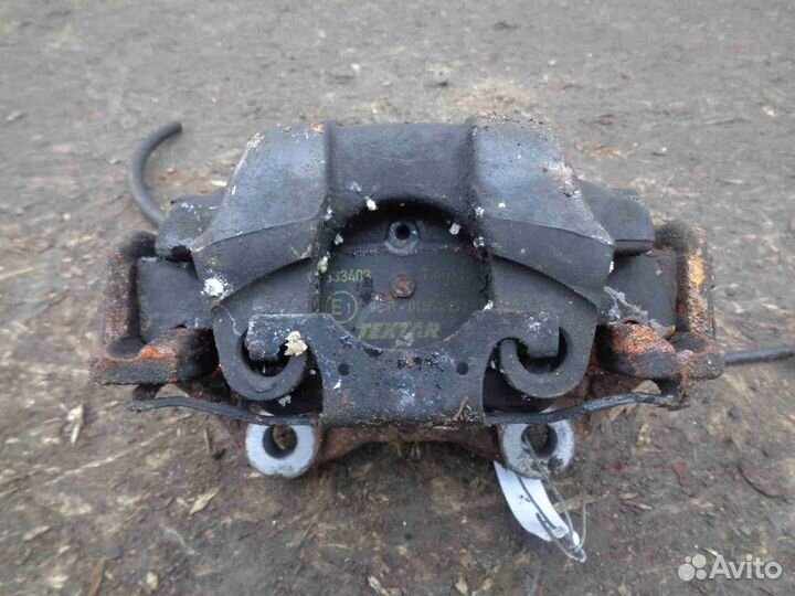 Суппорт задний правый Mercedes S-klasse W221