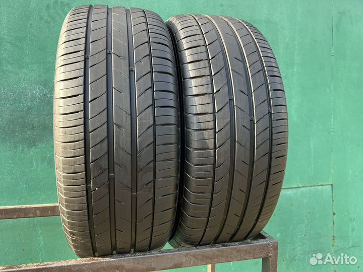 Kumho Ecsta HS52 225/50 R17 98W