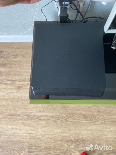 Игровая приставка ps4 с играми