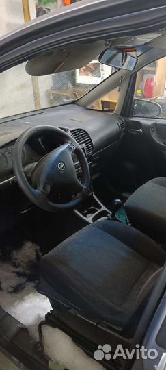 Двери opel zafira b