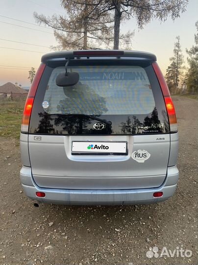 Toyota Lite Ace Noah 2.0 AT, 1997, 237 500 км