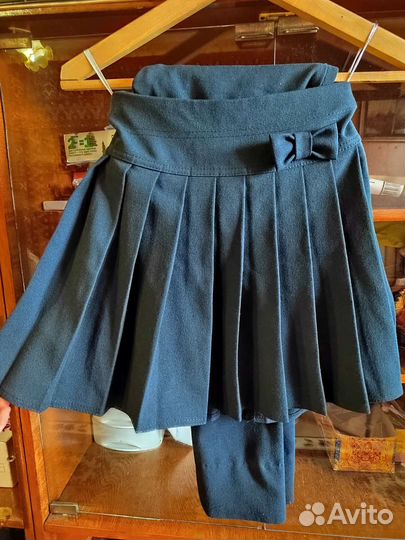 Продам костюм четвёрку