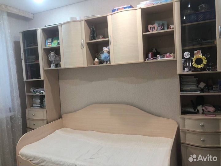 Спальный гарнитур