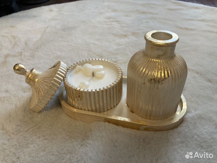 Набор из свечи и вазы