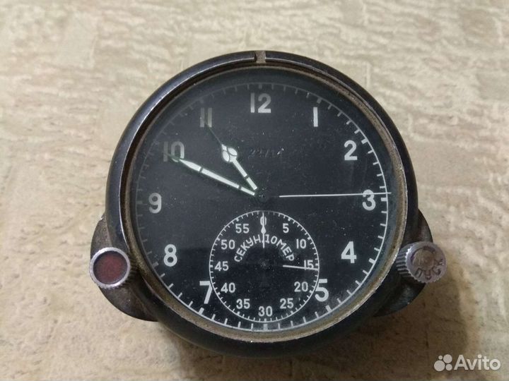 Часы танковые СССР