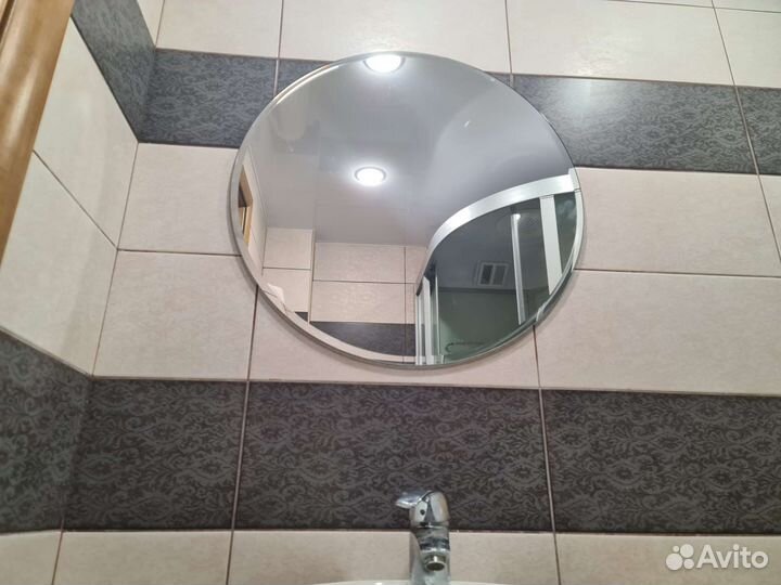 Раковина и полка из натурального камня