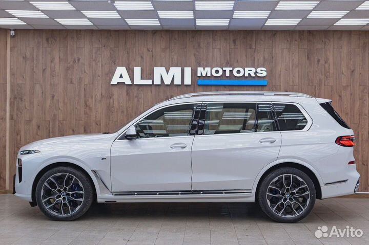 BMW X7 3.0 AT, 2023, 10 км