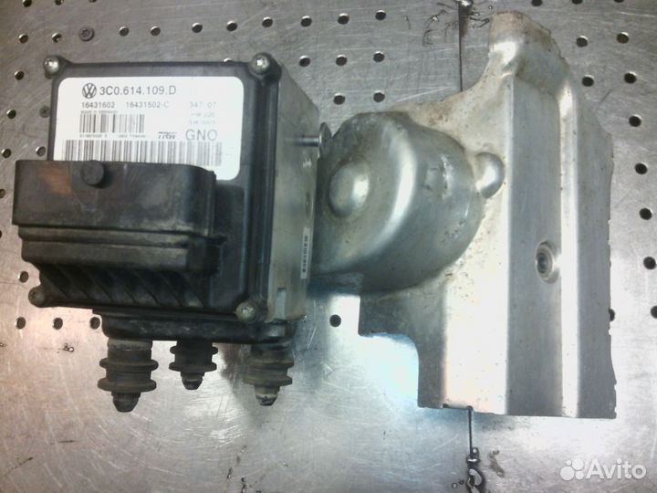 Блок абс ABS для Vw passat b6 пассат б6