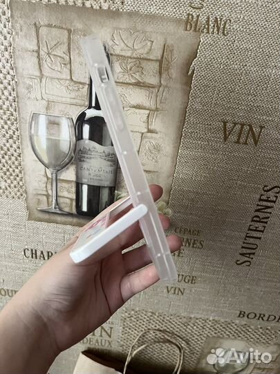 Чехол на iPhone 11 с подставкой