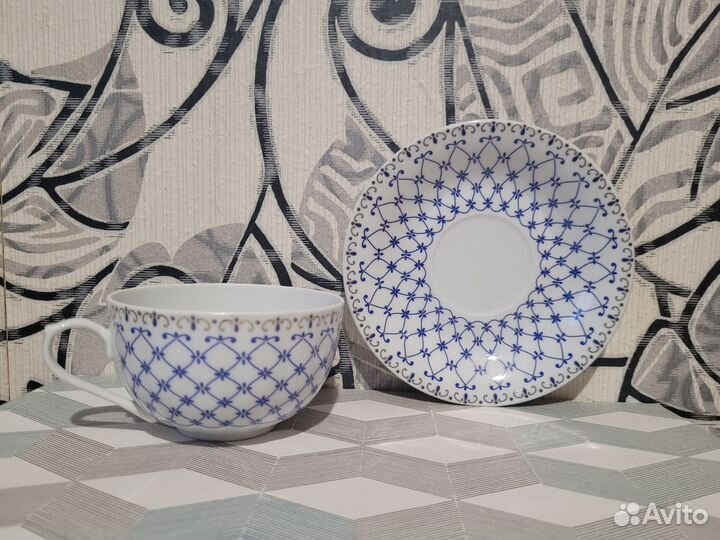 Чайная пара (чашка + блюдце) фарфор