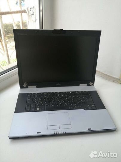 Ноутбук на запчасти