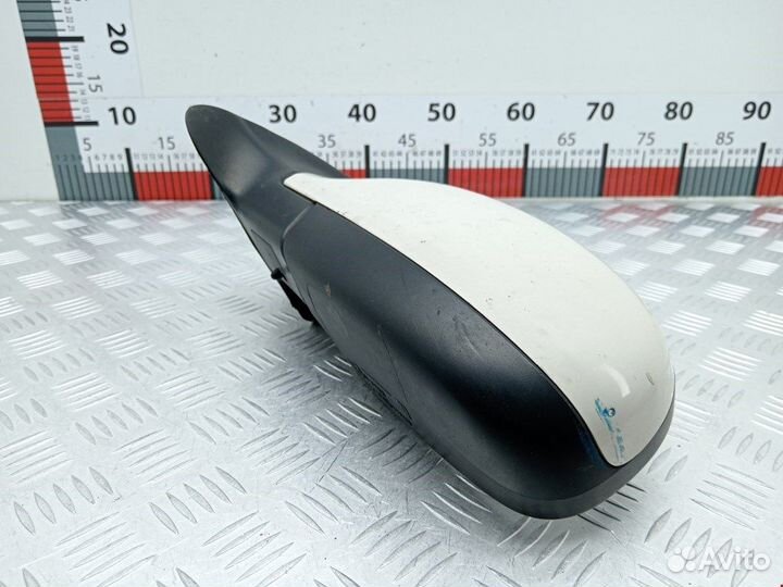 Зеркало боковое левое для Volvo V70 2 31104011