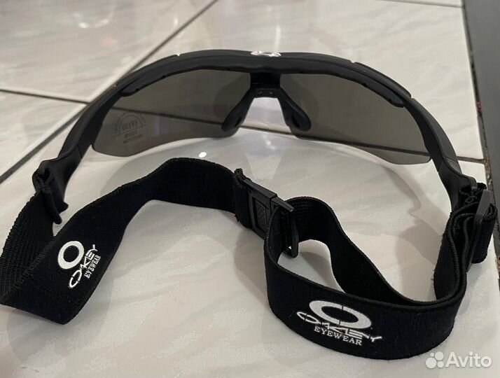 Солцещадитные очки Oakley SoftWare