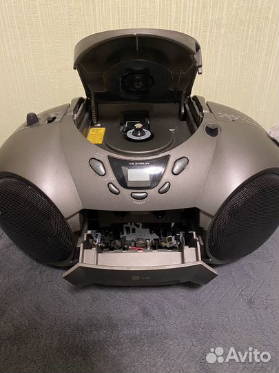 Магнитофон LG CD 323 AX