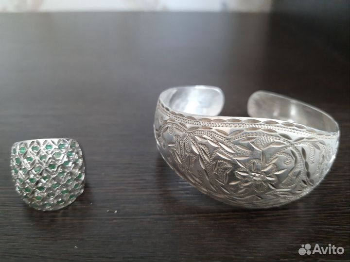 Серебряный браслет и серебряное кольцо