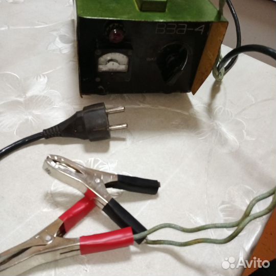 Зарядное устройство для акб СССР вза-4