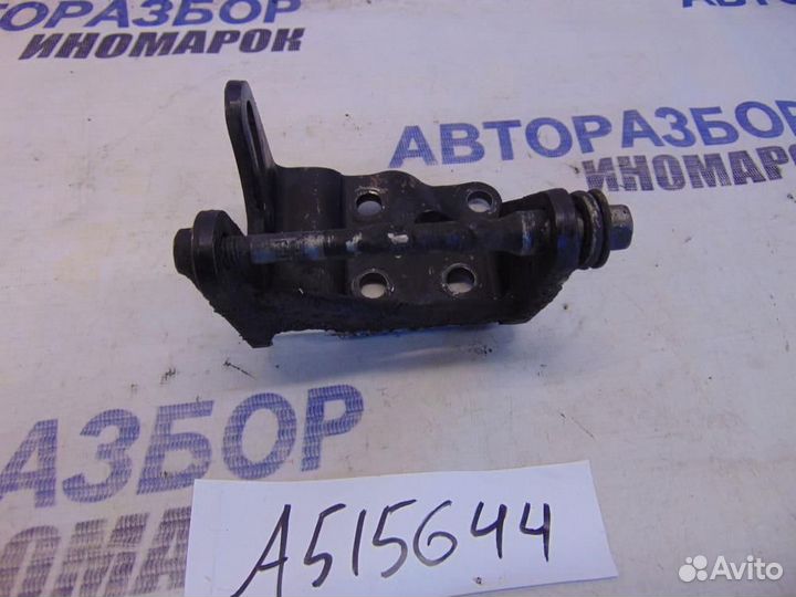 Кронштейн гидроусилителя для Hyundai Elantra 3 20