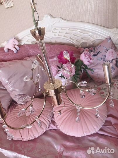 Люстра потолочная новая