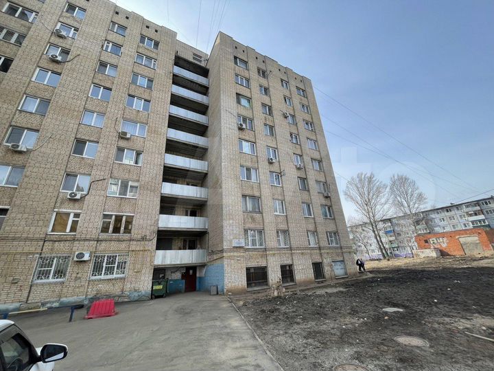 Комната 13 м² в 8-к., 3/9 эт.