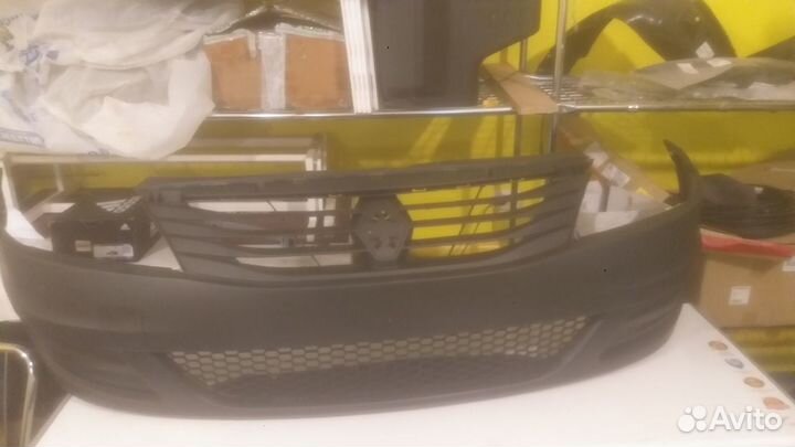 Продаю бампер рено логан 2005-2010