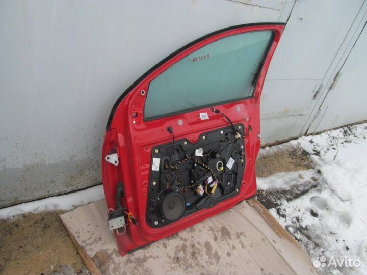 Дверь передняя правая Volkswagen Golf 6 2009-2013