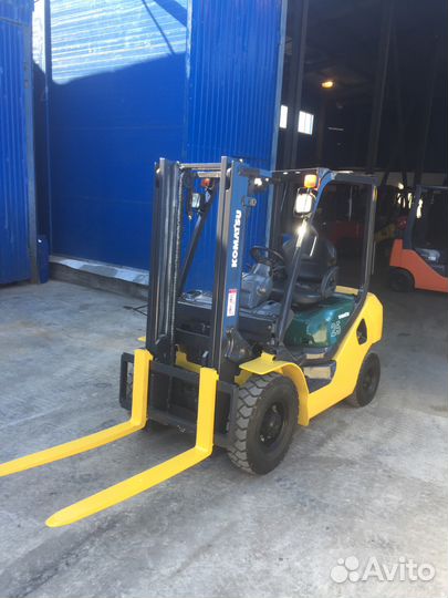 Вилочный погрузчик Komatsu FD25T-17, 2008