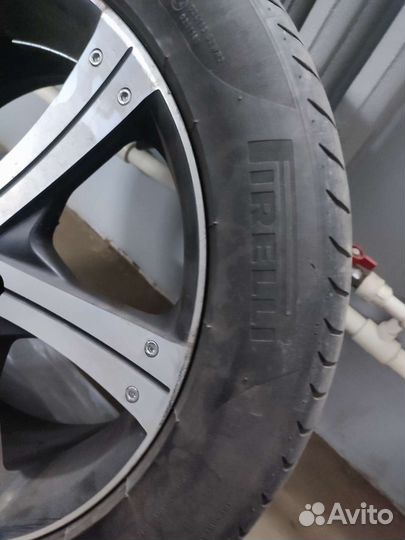 Pirelli P Zero 295/45 R20