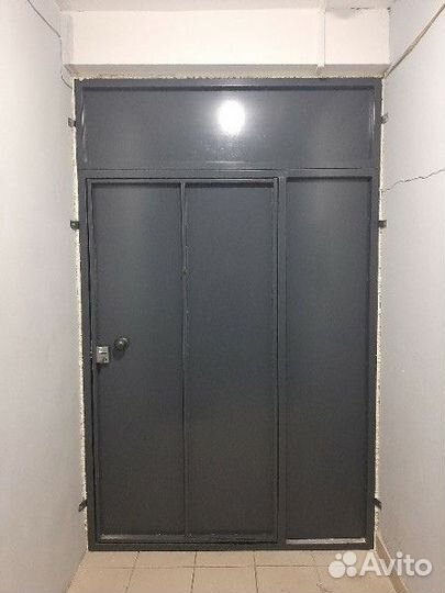 Дверь на карман, тамбур